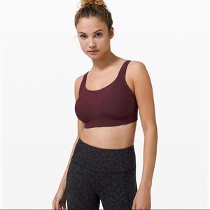 Lululemon run times bra